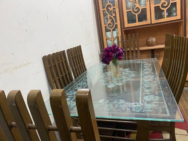 DINNING TABLE FOR SALE 3