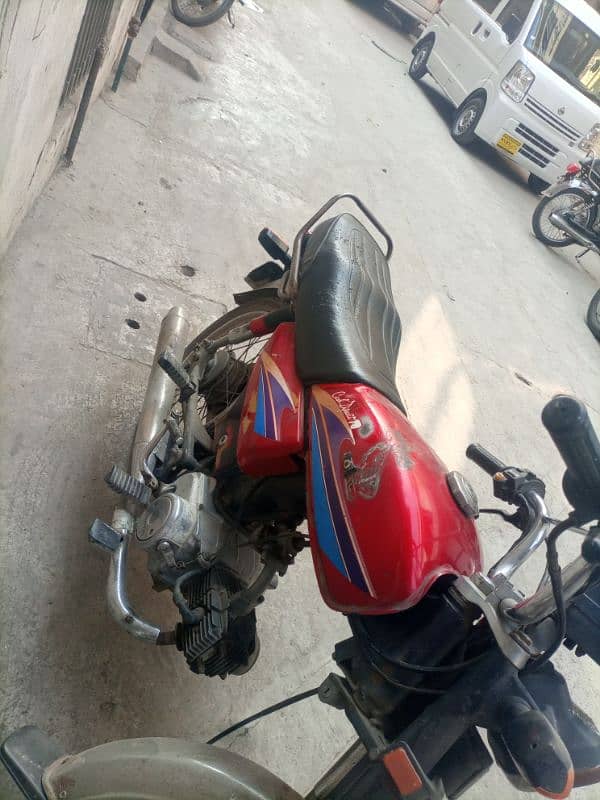 honda cd70 urgent sale 3