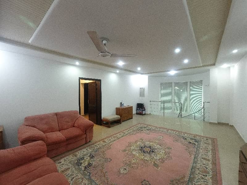 Fully Furnished 12 Marla House Available In Bahria Town - Safari Villas 3 For Rent 0