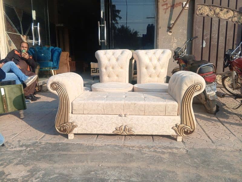 beautiful chair set and couch  chiar set 18k. couch 17500 0