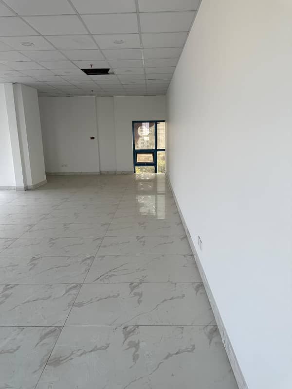 Office Available For Rent At Main Boulvard Gulberg New Buidling 7