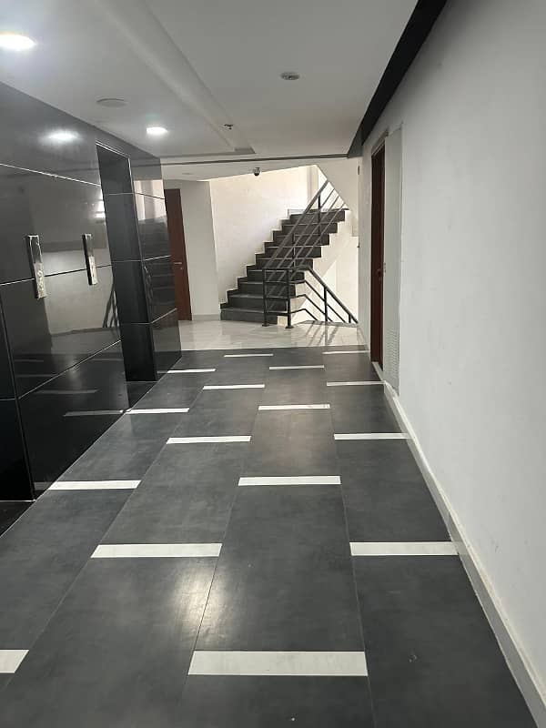 Office Available For Rent At Main Boulvard Gulberg New Buidling 21