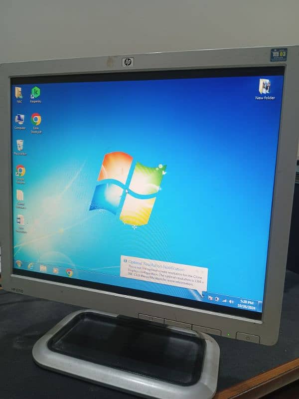 HP 17 inch LCD 3