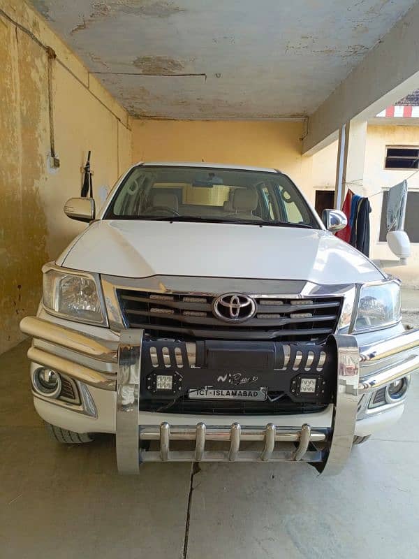 Toyota Hilux 2015 0