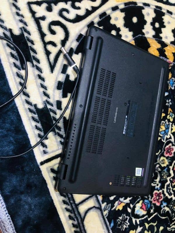 Dell Laptop 8th gen 7