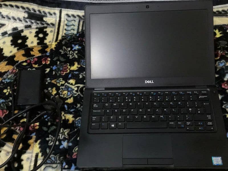 Dell Laptop 8th gen 9