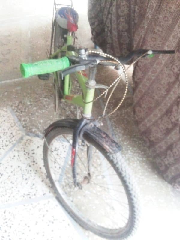 Gear bicycle in affordable price , urgent sale (number 03150057363) 11