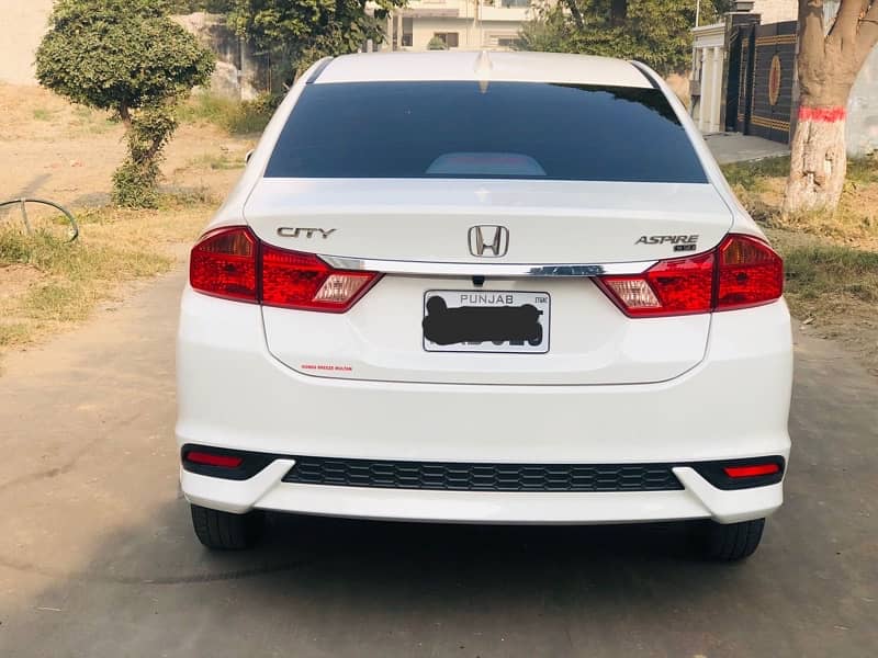 Honda City Aspire 2024 3