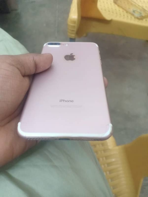 IPhone 7plus sale in Tando Jam New colony 4