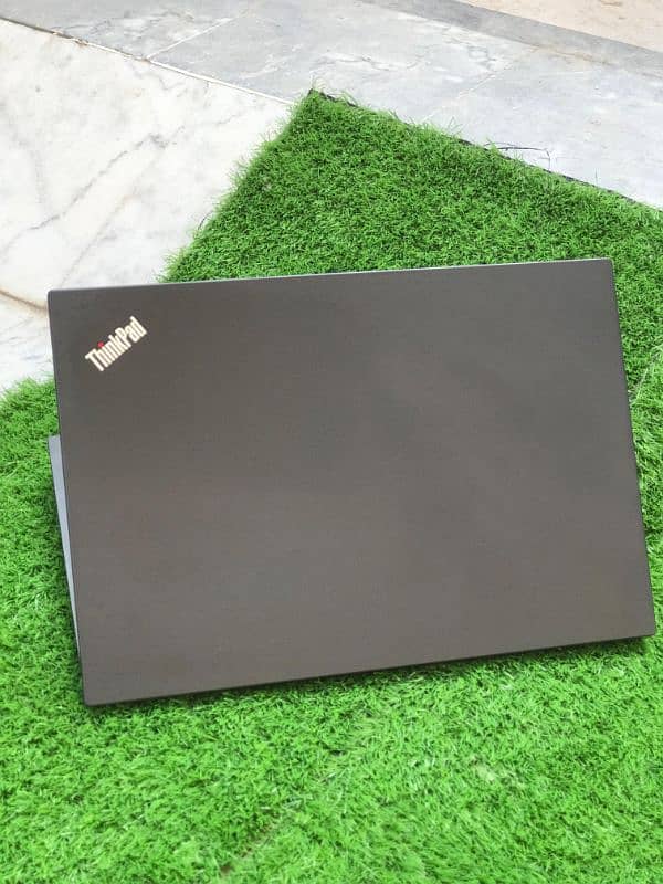 Lenovo Thinkpad core i5 6th gen 8gb ram 256gb SSD laptop for sale 3