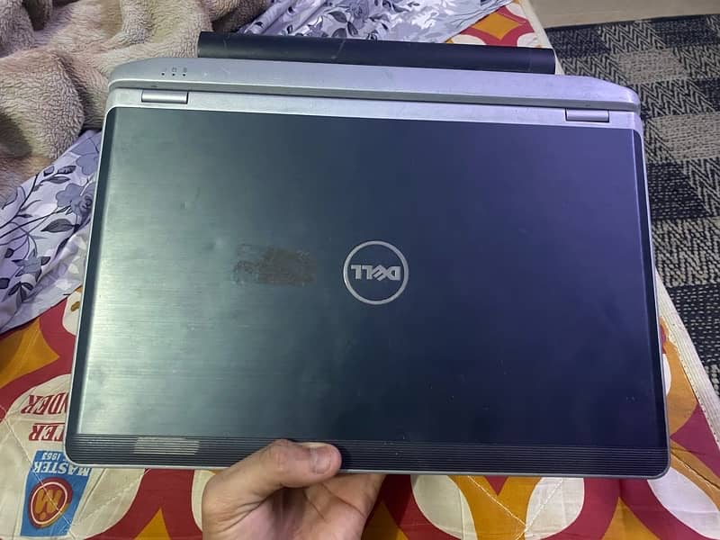 Dell Latitude E6230 2