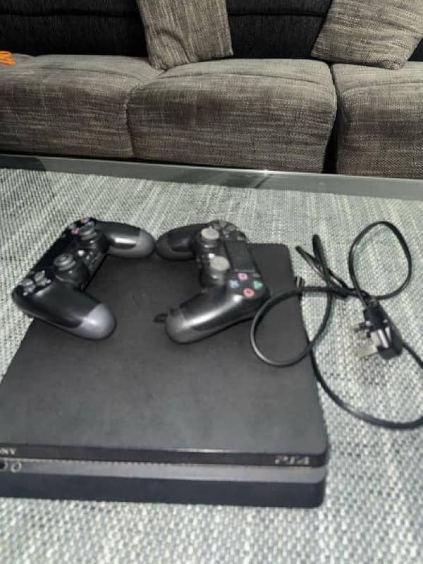 ps4 slim 500 gb 3