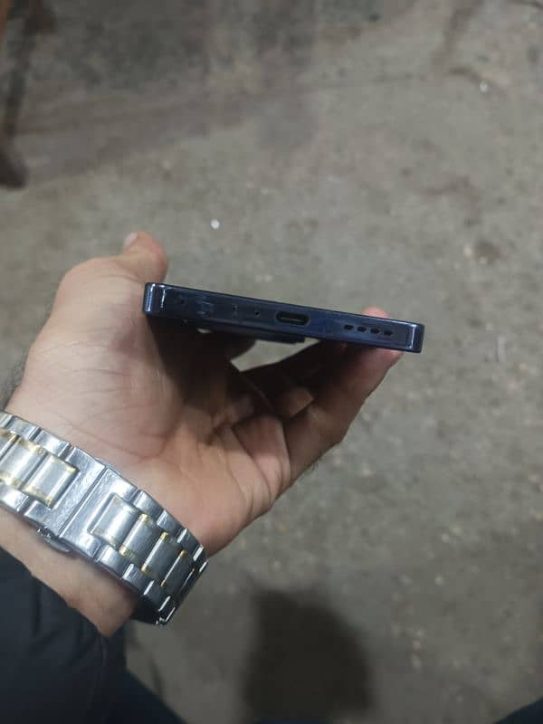 Infinix note 40 2