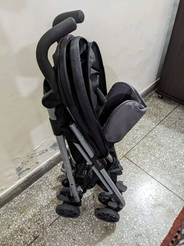 Evenflo light weight stroller 4