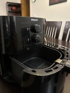 Brand New Air Fryer (Philips) (4 Litres]