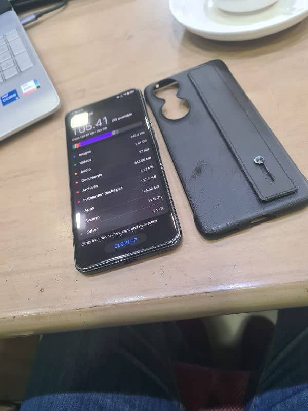 Honor 90 In excellent condition Non pta 256gb 1