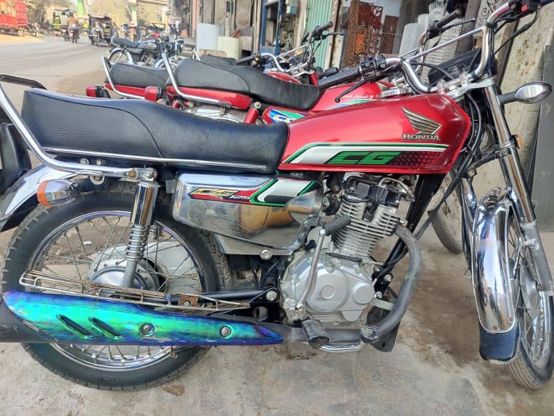 Honda 125 Self Start 1