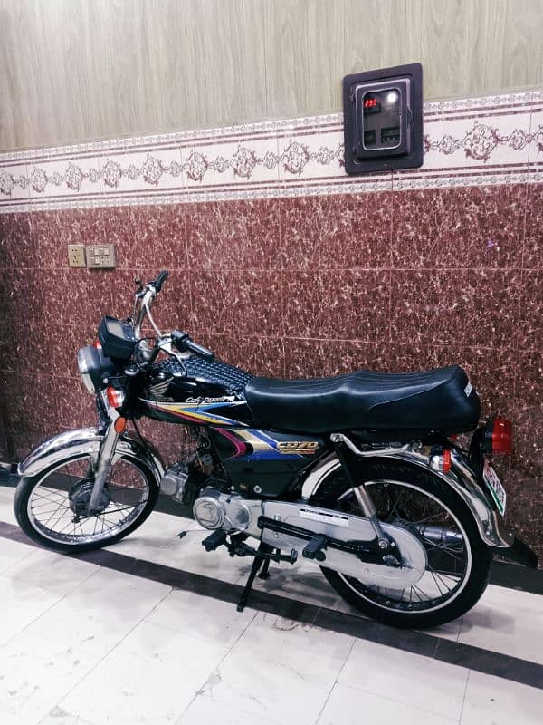 Honda cd 70 total original 4