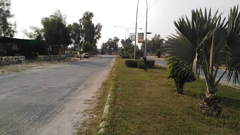 Own A Residential Plot In 20 Marla Chinar Bagh Shaheen Block 1