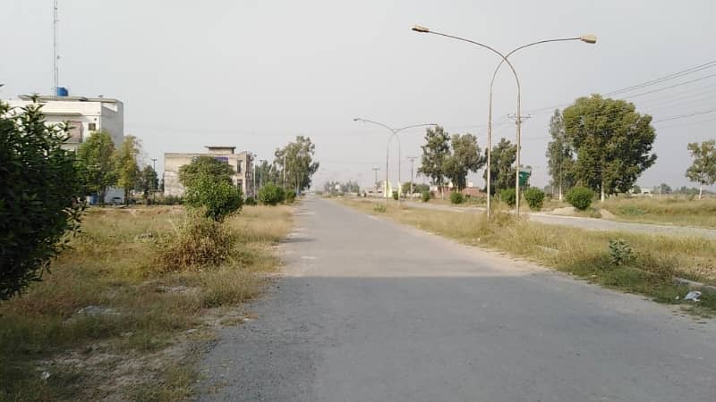 Own A Residential Plot In 20 Marla Chinar Bagh Shaheen Block 6