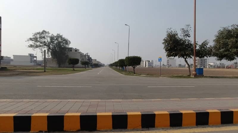 Book A Residential Plot Of 2 Kanal In DHA Phase 1 - Sector M Multan 4