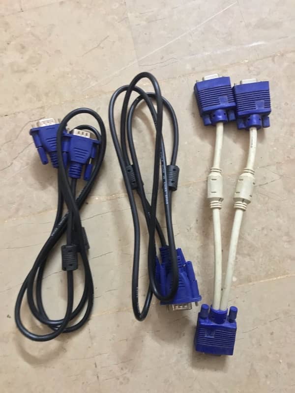 VGA cables and VGA Y Cable 3