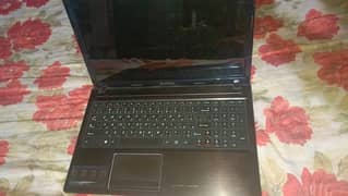 Lenovo i3 4GB 500GB 10/10