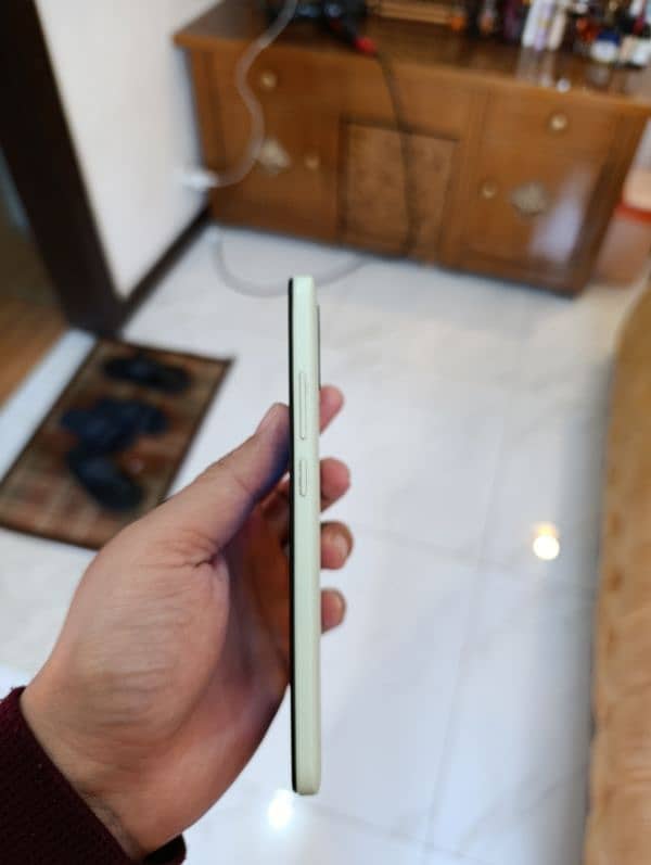 Redmi A2 plus 9/10 Condition complete Box 5