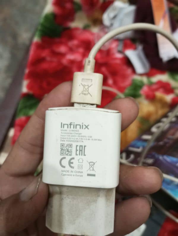 Infinix HoT 12 6