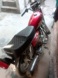 honda 125 red color lash pash condition