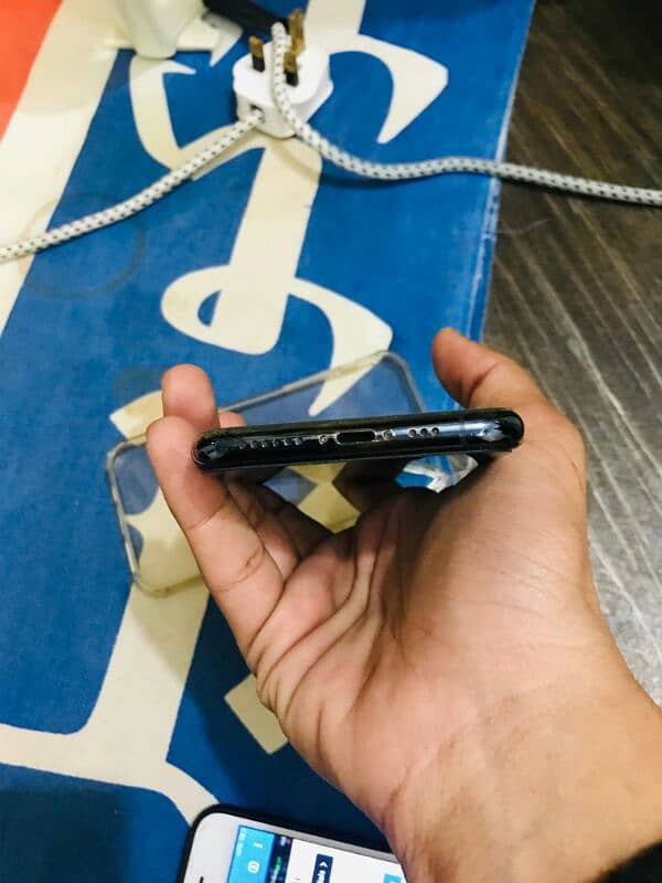 Iphone 11 pro 256gb Fu sale or Exchng 2