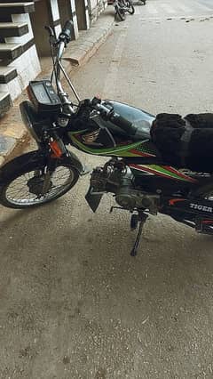 HONDA CD-70 2019 Model Condition Like New Just Buy and Drive