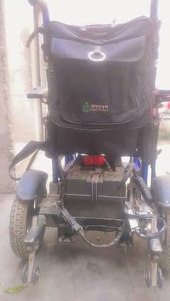 Electric wheelchair