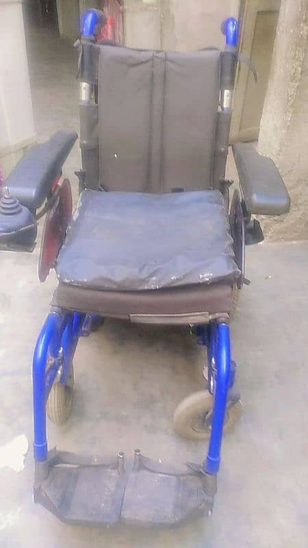 Electric wheelchair 1