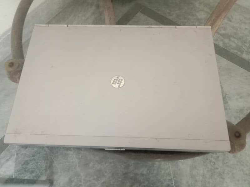 HP 8460 Core I 5 second generation 3