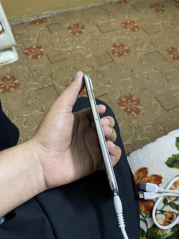 iPhone Xs Max 256GB 3