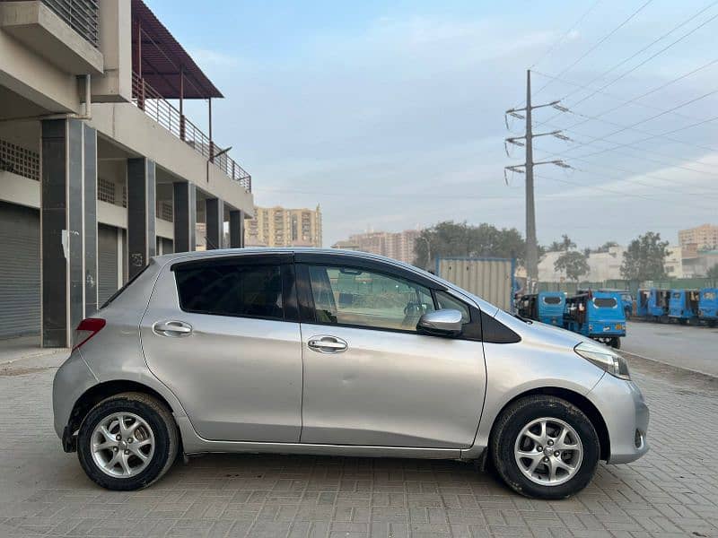 Toyota Vitz 2013 7