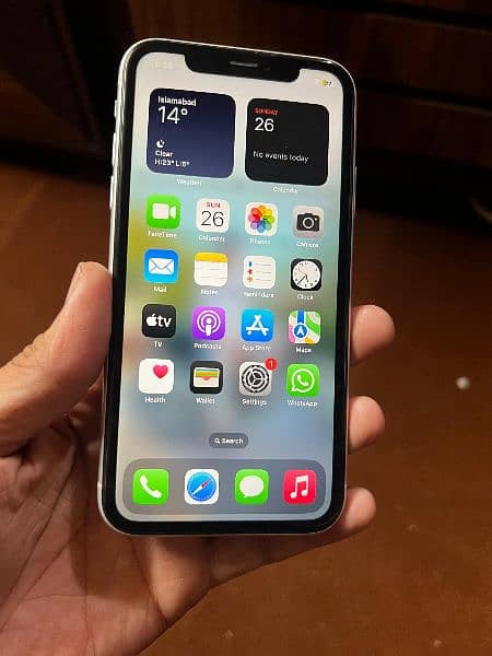 Iphone XR 10/10 condition 6