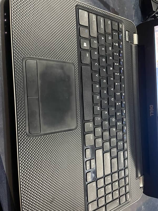 Dell Laptop 6