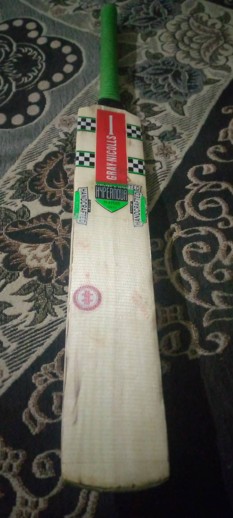 Hard ball bad hand crafted English willow player Gen. 1.3 with protect 0