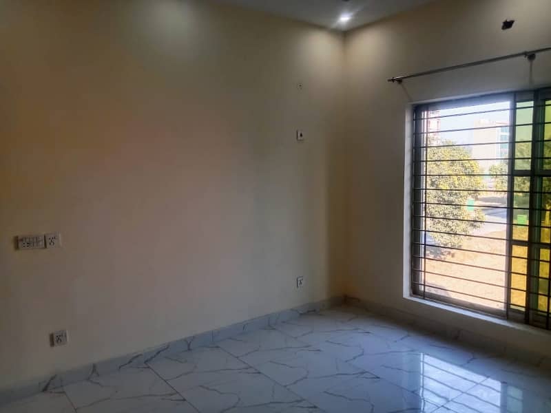 Upper Portion Is Available For rent In Bahria Town - Talha Block 3