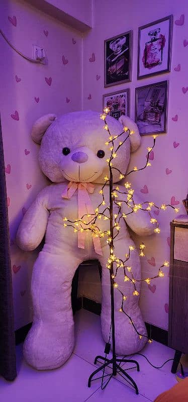 Beautiful Giant teddy bear 1