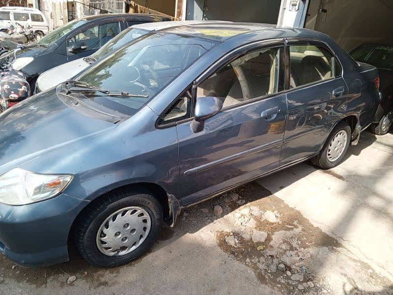 Honda city 2005 idsi 2nd owner own engine b to b original 9