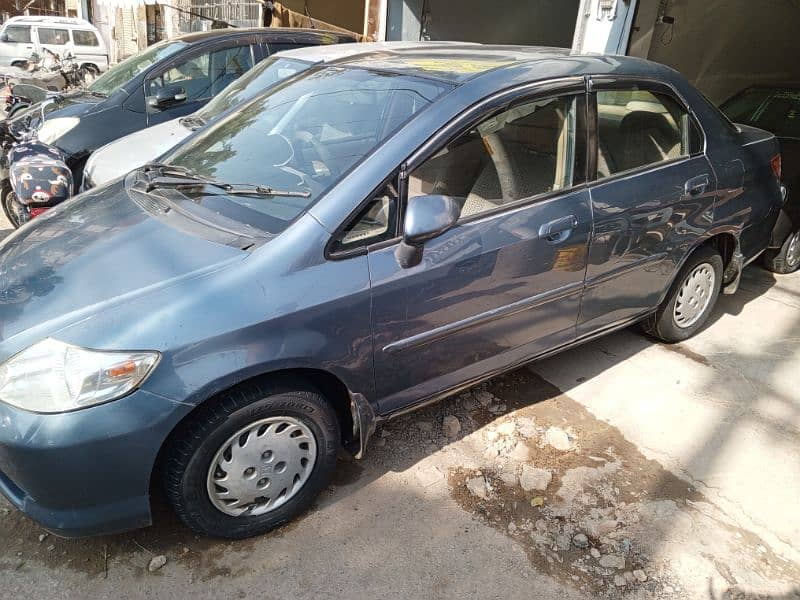 Honda city 2005 idsi 2nd owner own engine b to b original 10