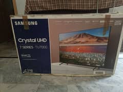 Samsung LED 43inches panael damegh but boards and other parts okay