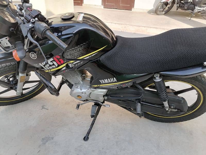 Yamaha YBR 125 G 6