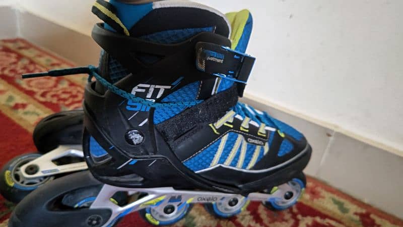 SKATES Blue color Adjustable Best Quality 0