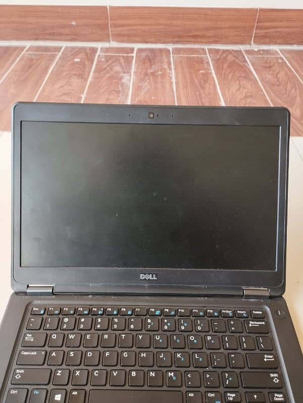 Dell Latitude e5450 i5 5th gen 4