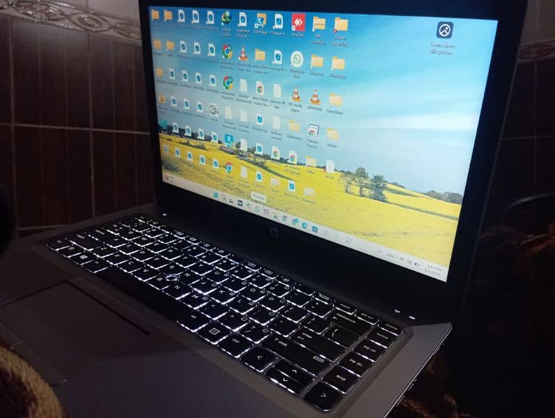 HP Elitebook 840 G3 0