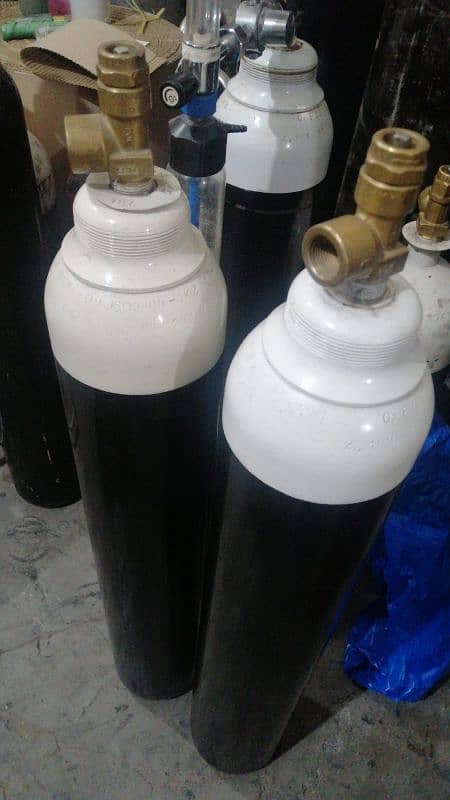 Oxygen cylinders for medical purpose 2